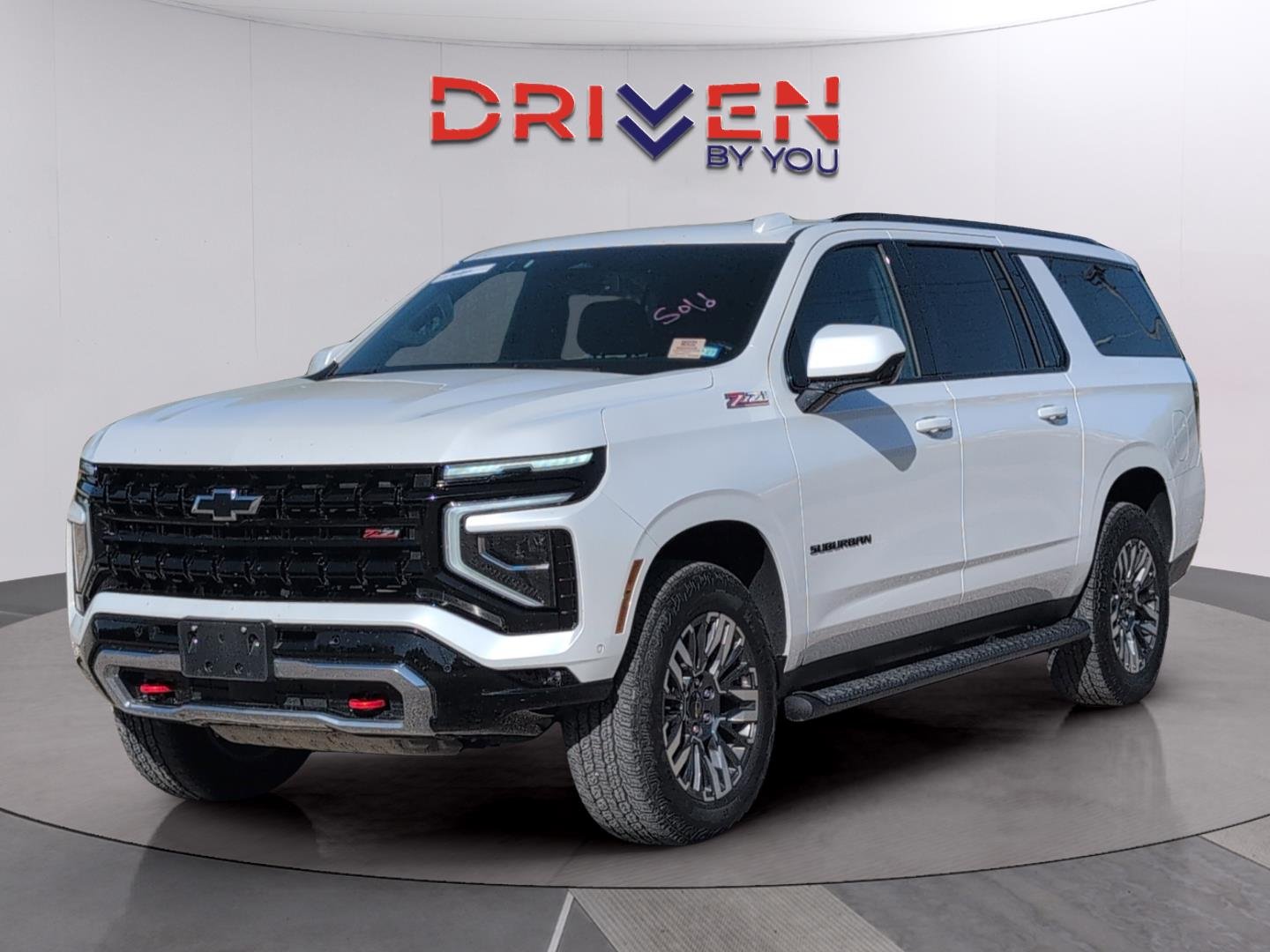 2025 Chevrolet Suburban Z71 4WD's photo