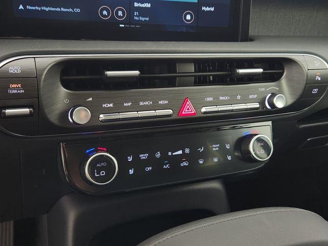 New 2026 White Hyundai SEL Premium 7P image 31