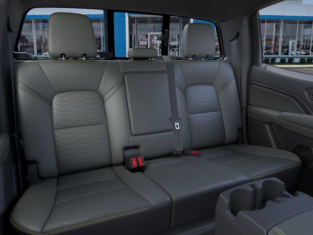 2026 Chevrolet Colorado ZR2 - Photo 17