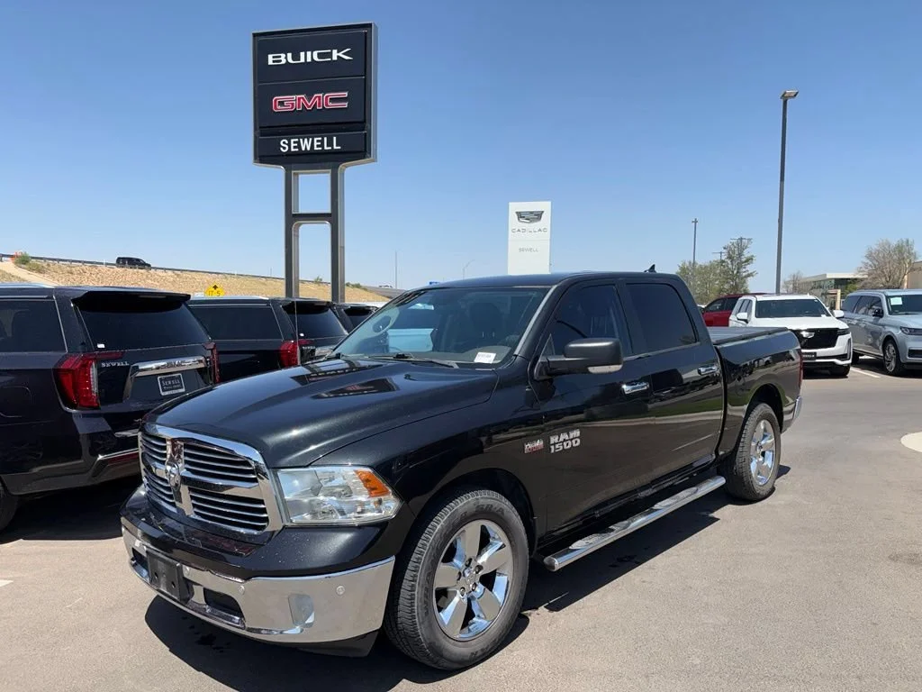 2017 RAM 1500 Lone Star Crew Cab 5'7's photo