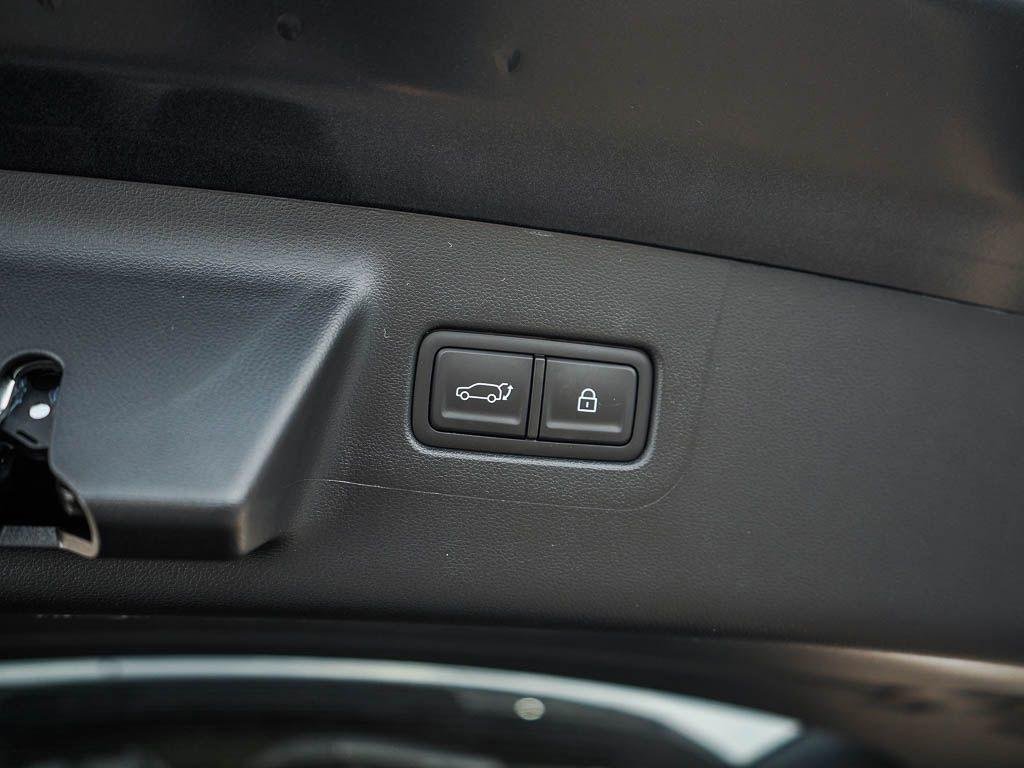 New 2026 Phantom Black Hyundai SE AWD image 34