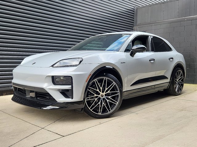 2026 Porsche Macan Turbo Electric