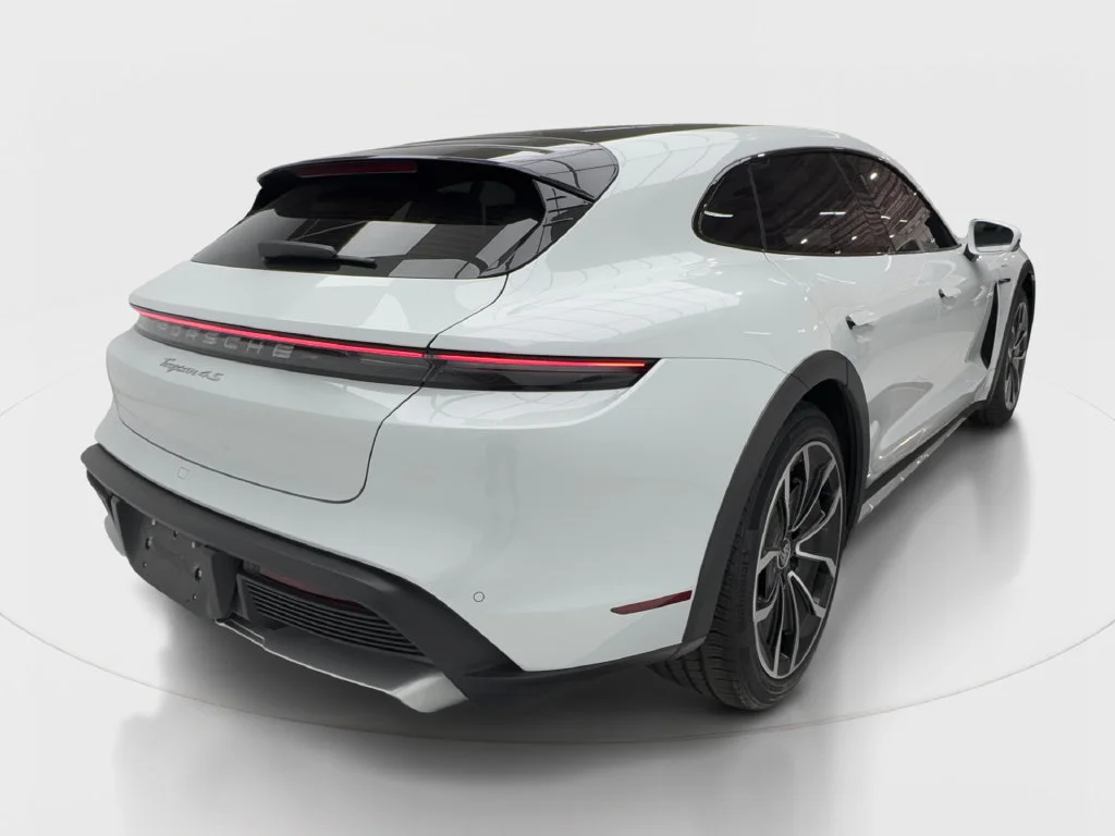 Used 2024 White Porsche 4S image 8