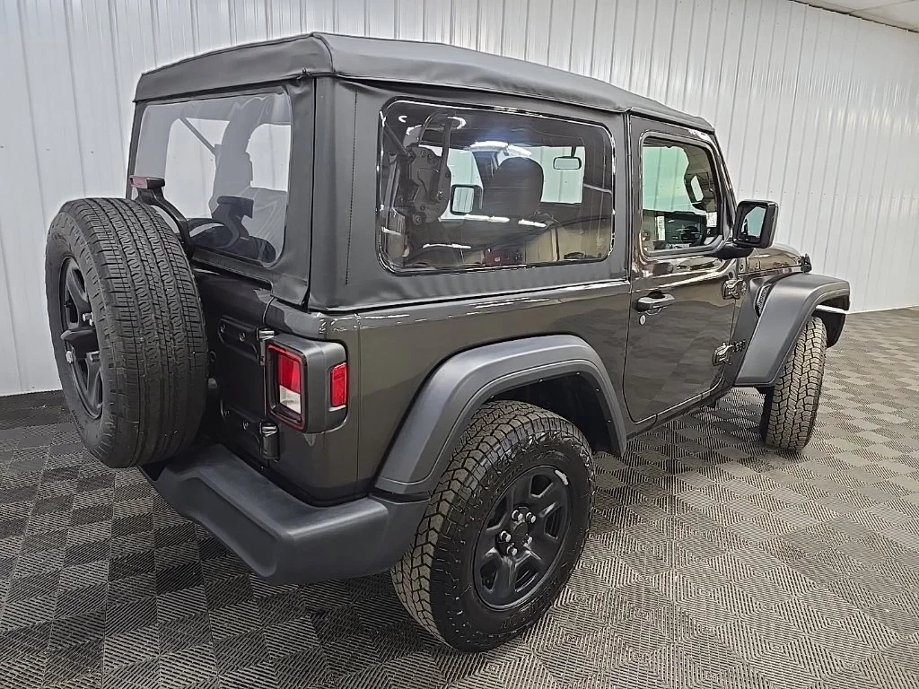 Used 2025 Gray Jeep Sport image 10