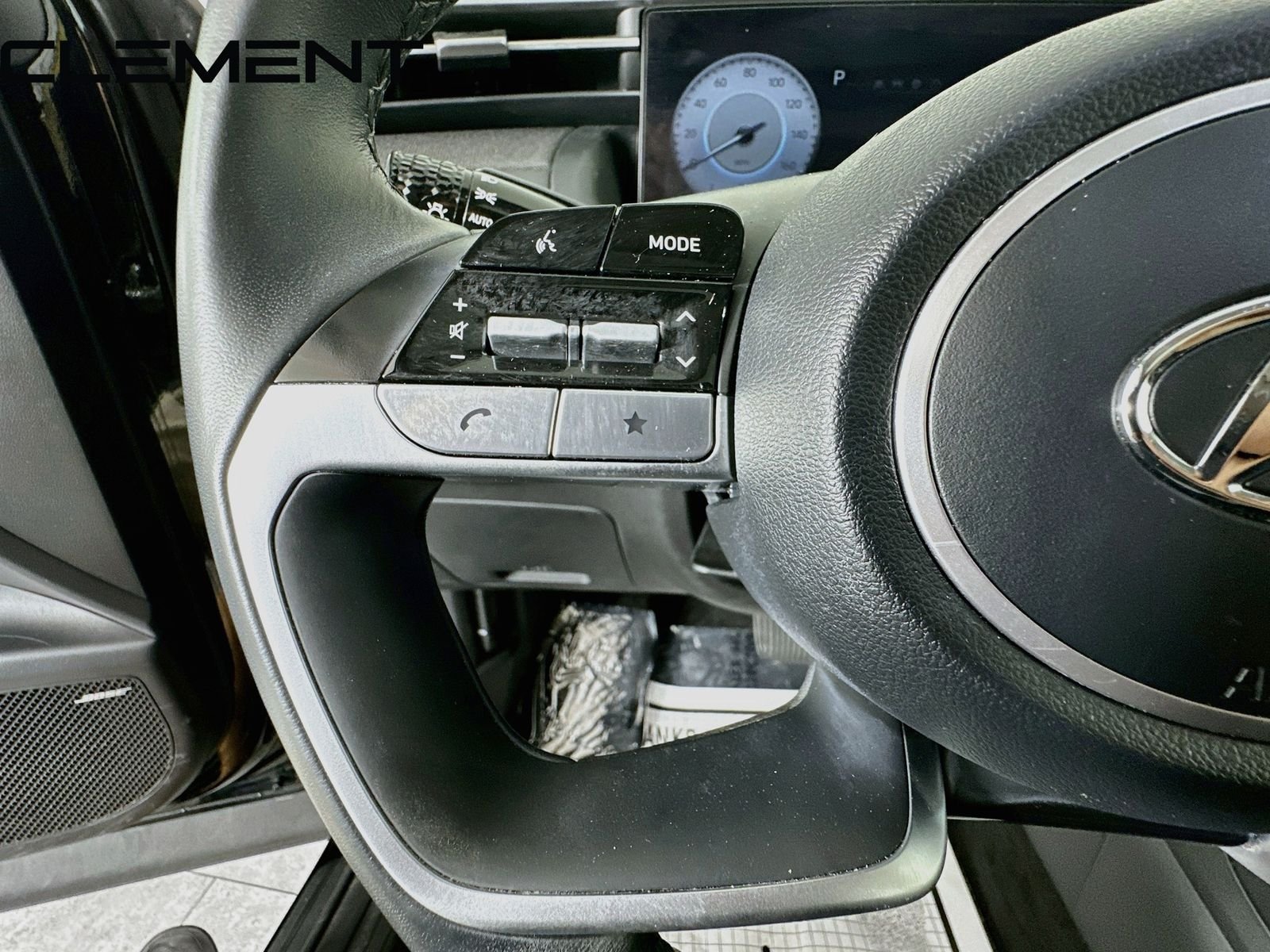 Certified Used 2022 Black Hyundai SEL image 14