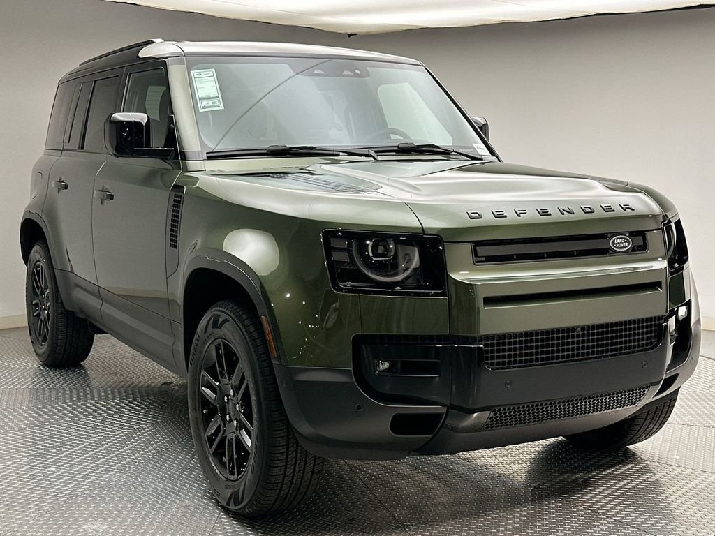 New 2026 Woolstone Green Land Rover S image 6