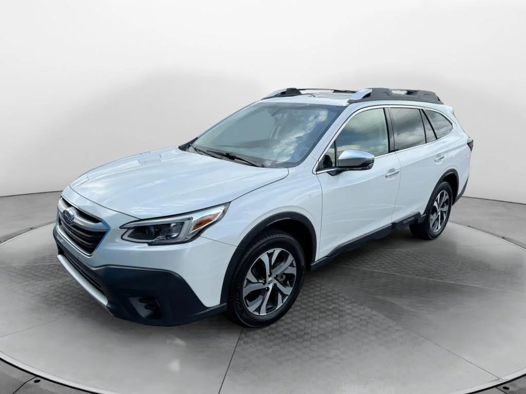 2021 Subaru Outback Touring XT's photo