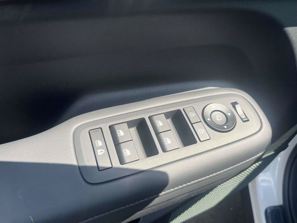 New 2026 White Hyundai Calligraphy image 13