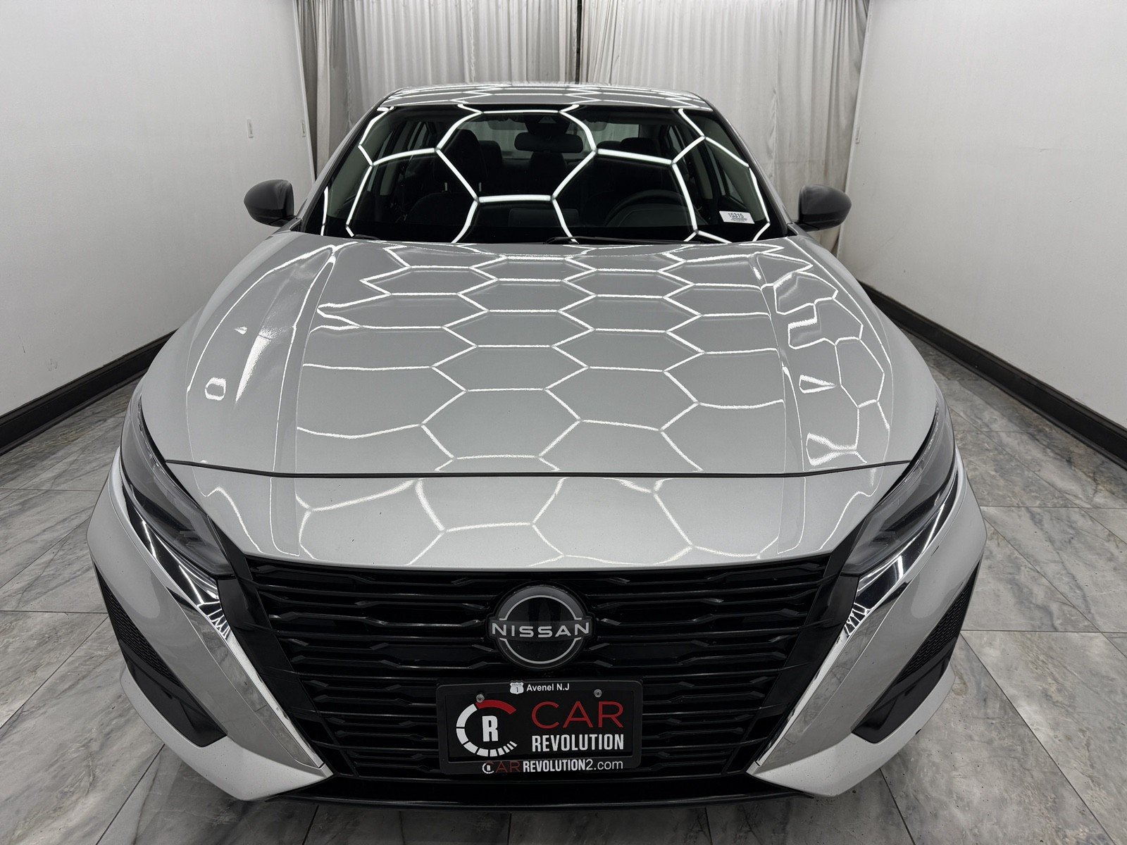 2024 Nissan Altima 2.5 SV photo 2