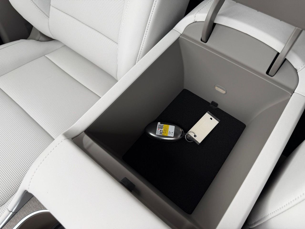 New 2027  Hyundai Limited image 30