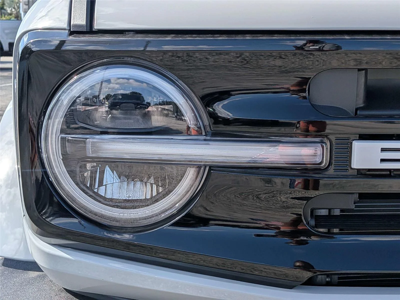 New 2026 Avalanche Gray Ford Outer Banks® image 9