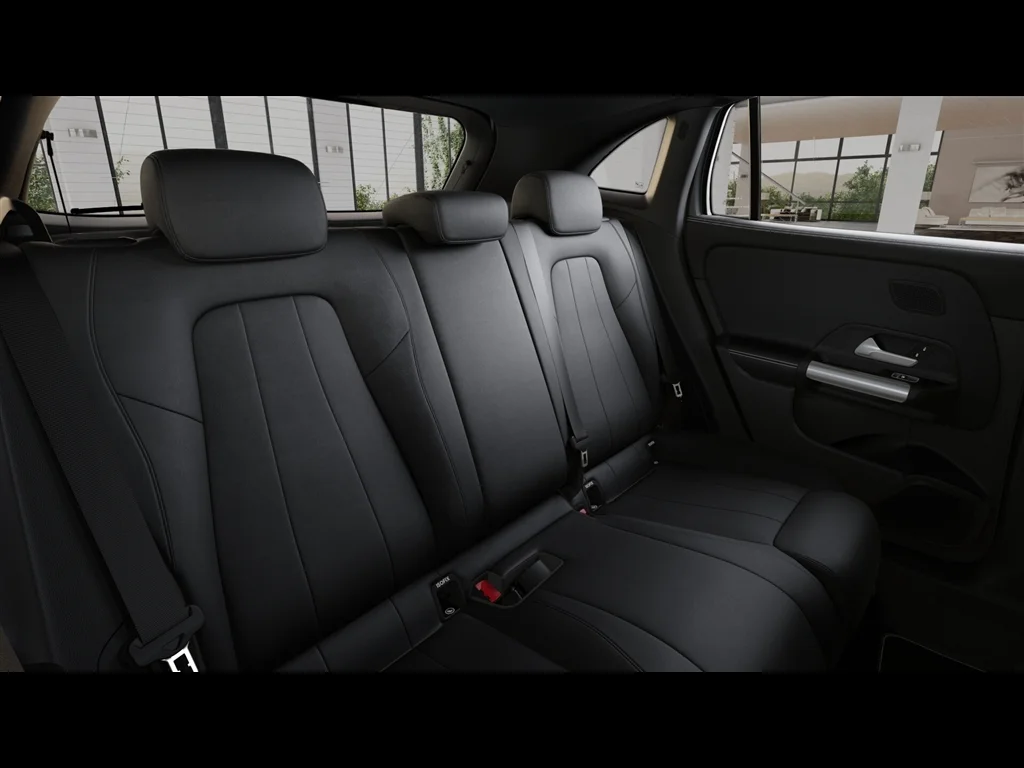 New 2026 Mountain Grey Metallic Mercedes-Benz GLA 250 image 40
