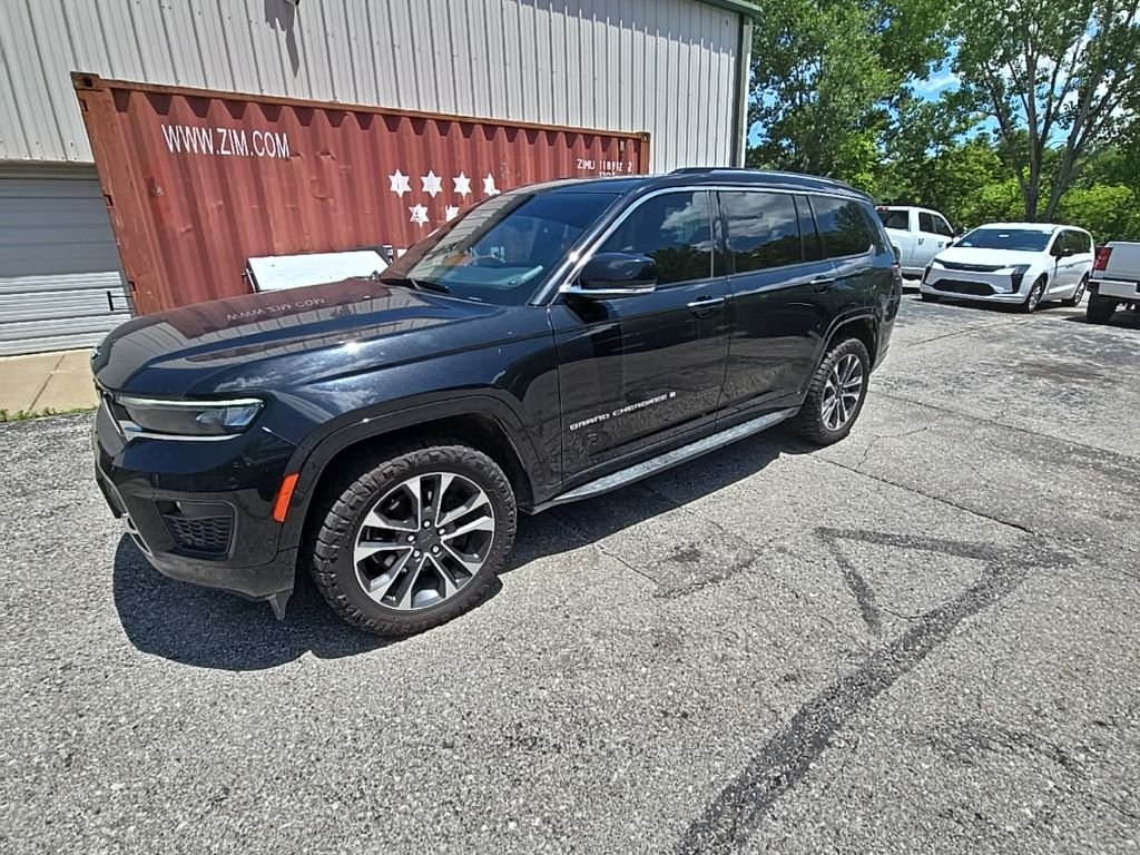 Used 2021 Jeep Grand Cherokee L Overland with VIN 1C4RJKDG9M8174440 for sale in Kansas City