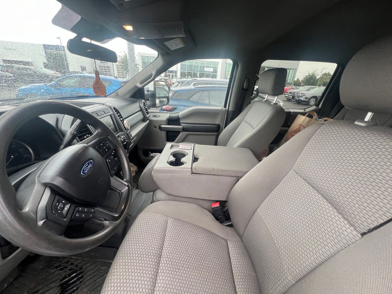 Used 2020  Ford  image 9