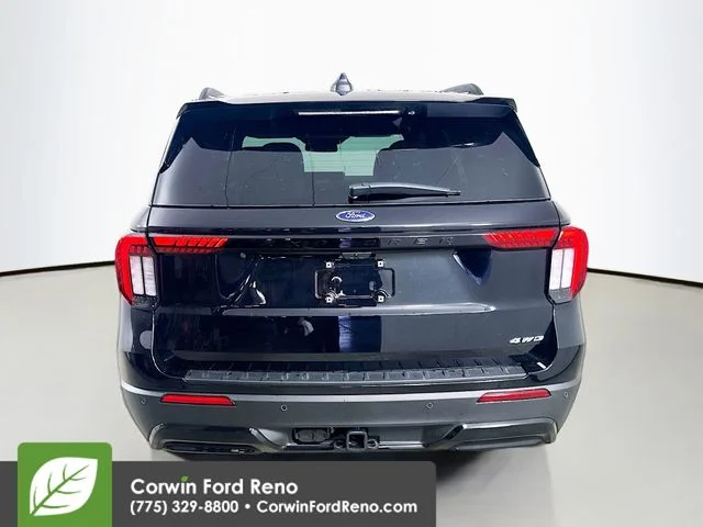 New 2026 Agate Black Metallic Ford ST-Line image 6
