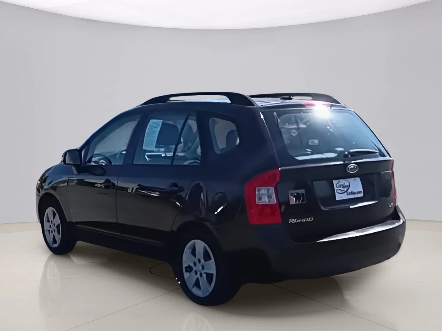 Used 2010 Black Kia LX image 3