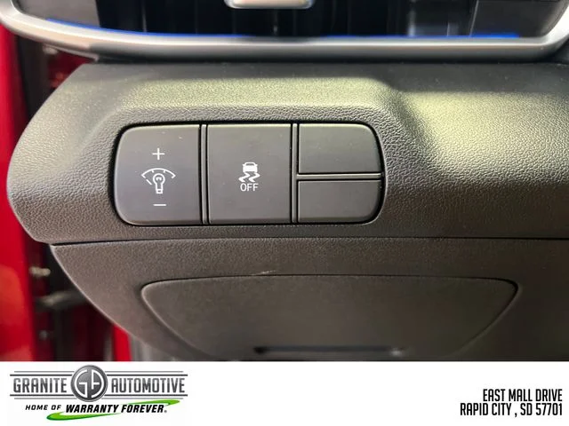 Used 2025 Red Hyundai Limited image 33