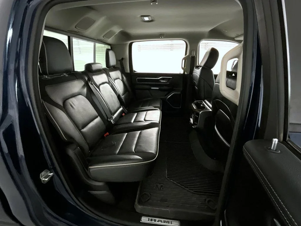 Used 2022 Blue Ram Laramie image 18