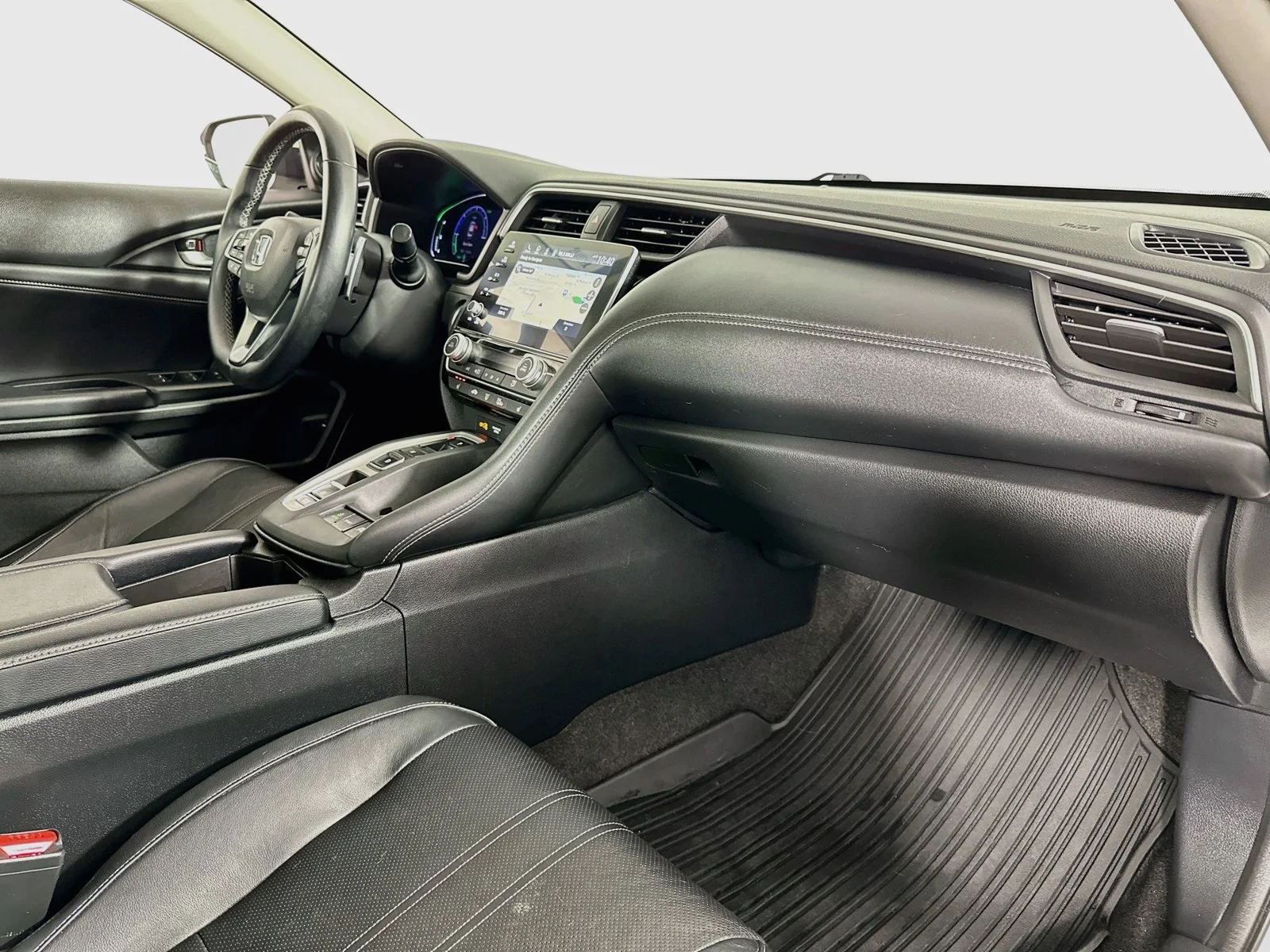 Used 2019 White Orchid Pearl Honda Touring image 29
