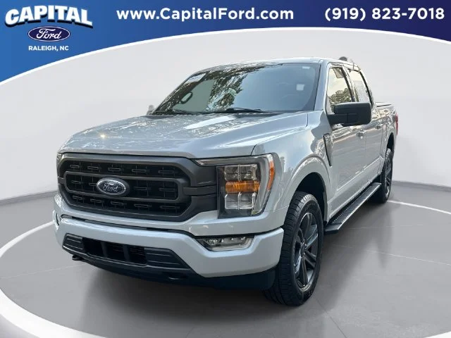 Used 2023 White Ford XLT image 1