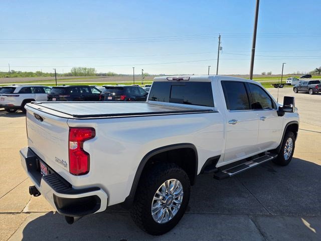 Used 2021 Iridescent Pearl Tricoat Chevrolet High Country image 7