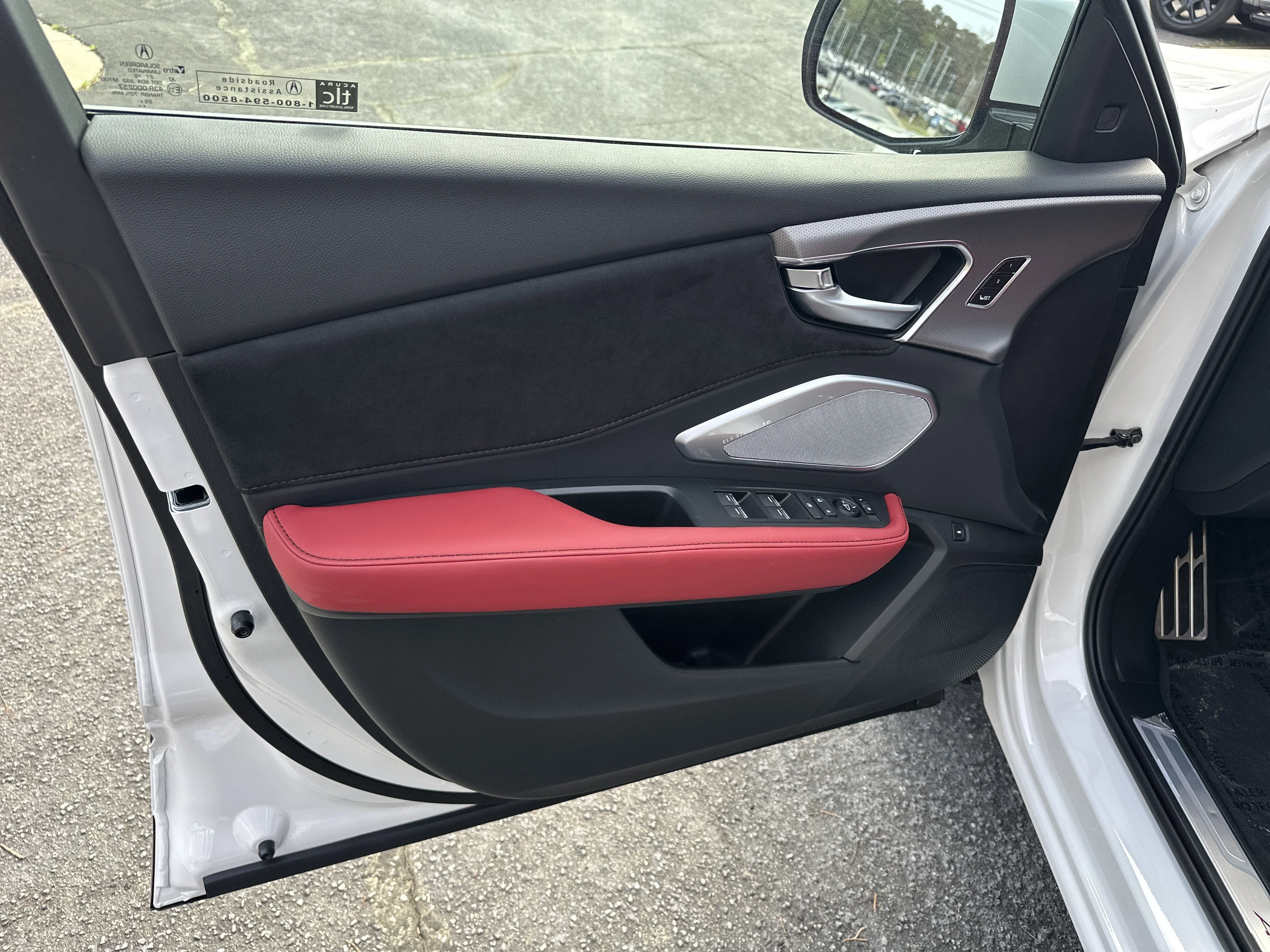 New 2026 Platinum White Pearl Acura w/A-Spec Package image 10