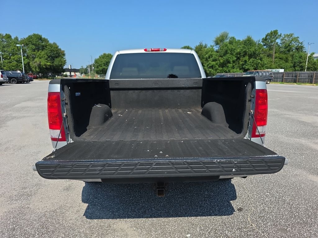 Used 2011 Silver GMC SLT image 30