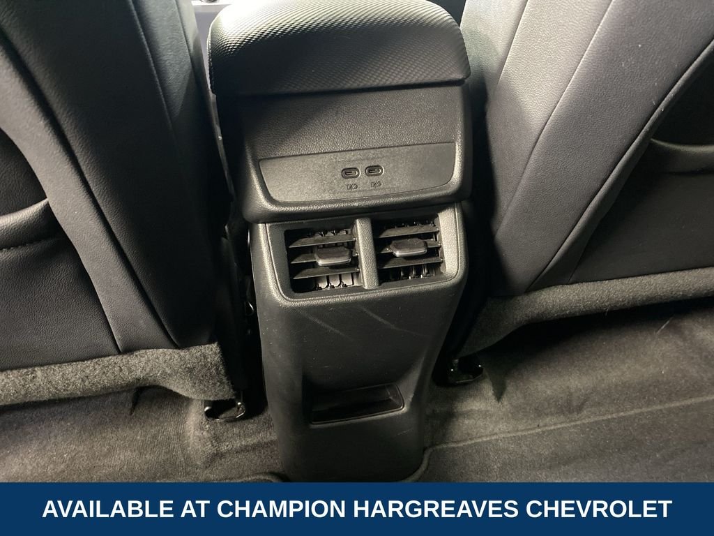 Used 2025 Black Metallic Chevrolet LT image 29