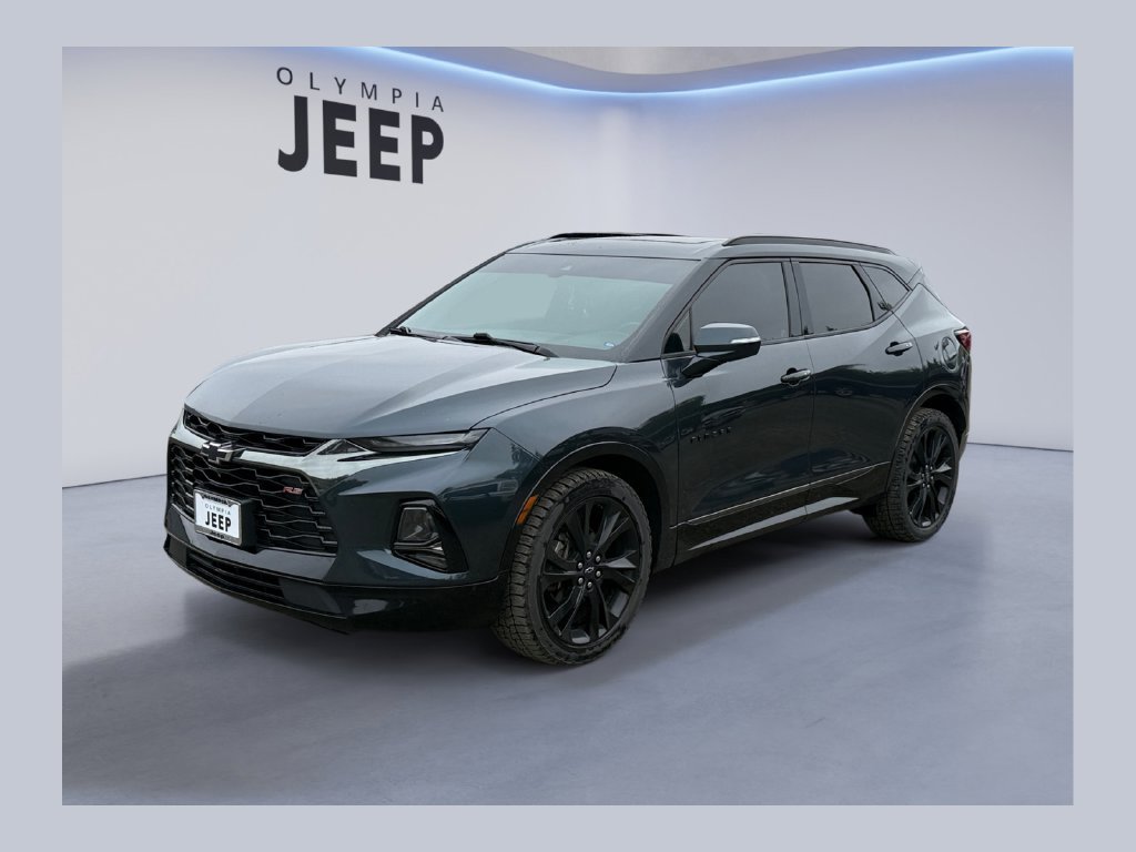 Used 2019 Gray Chevrolet RS image 1
