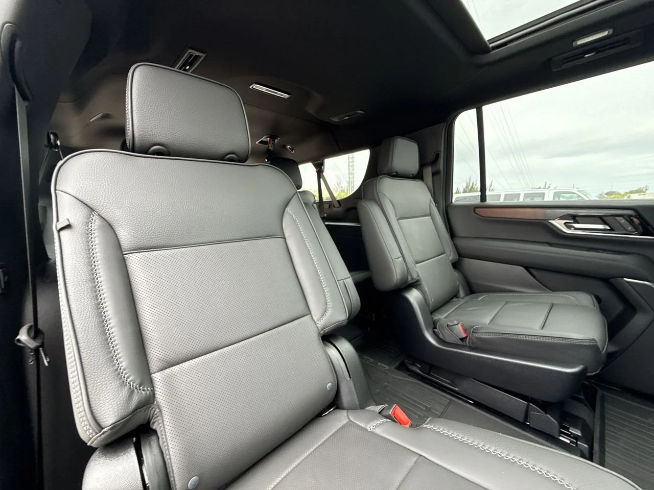 2026 GMC Yukon XL Denali - Photo 26
