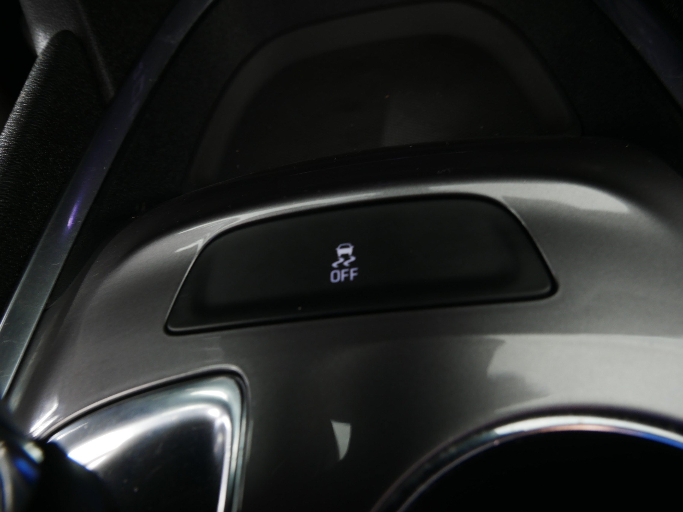 Used 2020 SUMMIT WHITE Chevrolet LT image 30