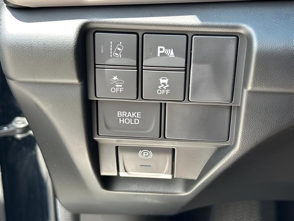 Used 2021  Acura w/Technology Package image 21
