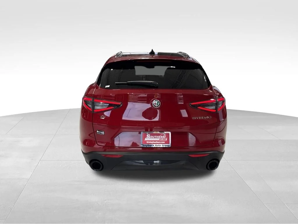 Used 2025 Red Alfa Romeo Base image 7