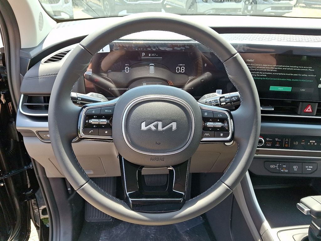 New 2026 Aurora Black Pearl Kia LXS image 9