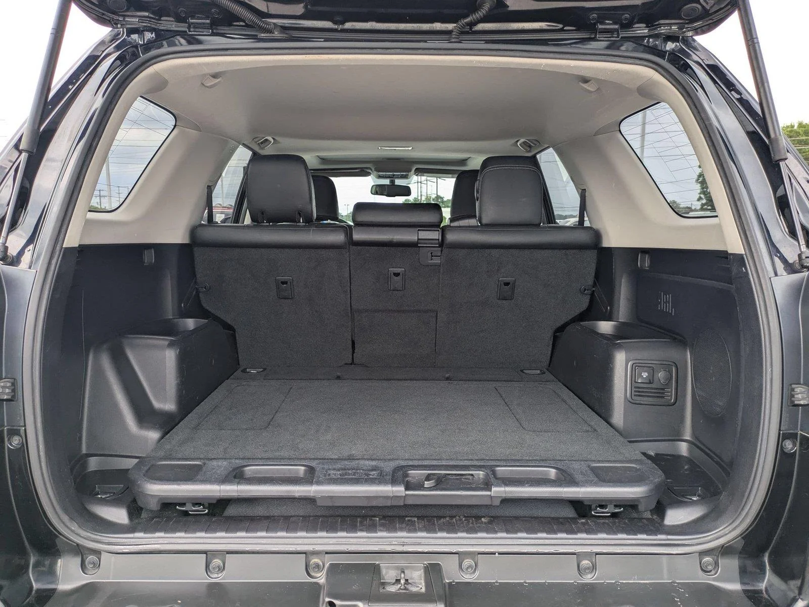 Used 2019 Midnight Black Metallic Toyota Limited image 26