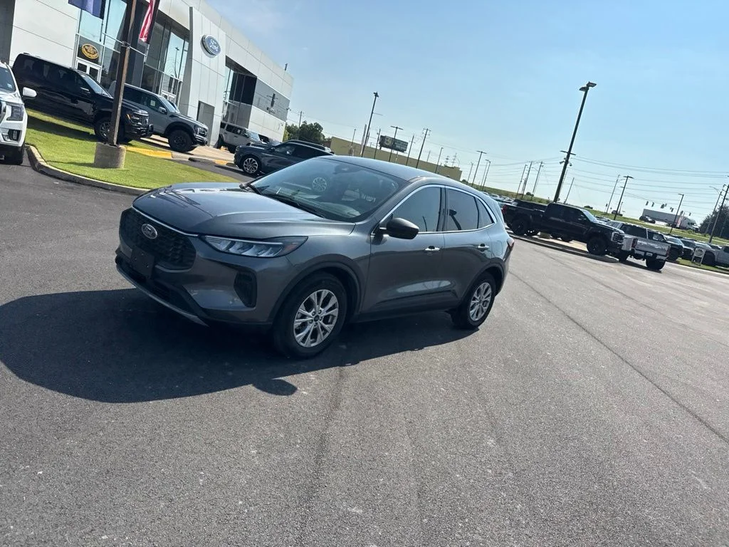 Used 2024 Gray Ford Active image 7