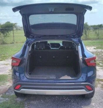 Used 2024 Blue Glow Metallic Chevrolet LT image 5