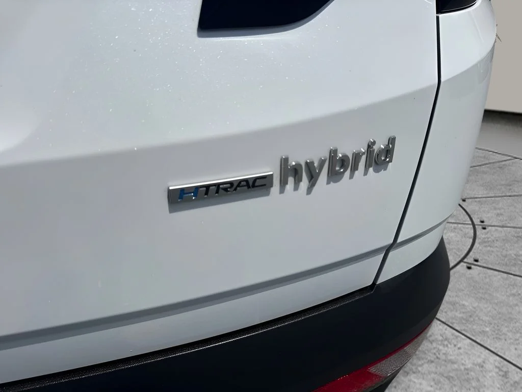 Used 2024 White Hyundai Limited image 23