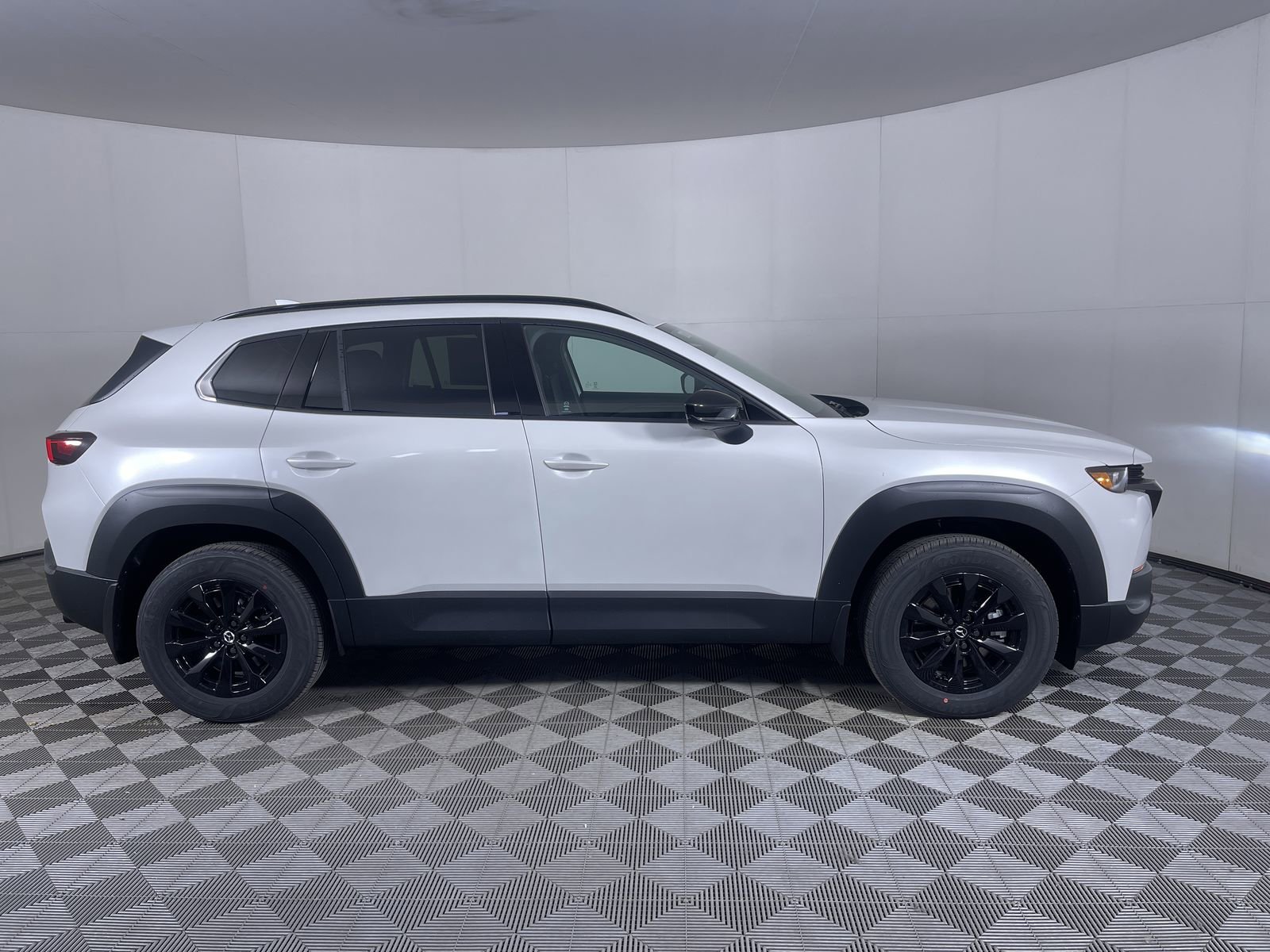New 2026 Wind Chill Pearl Mazda Premium image 10
