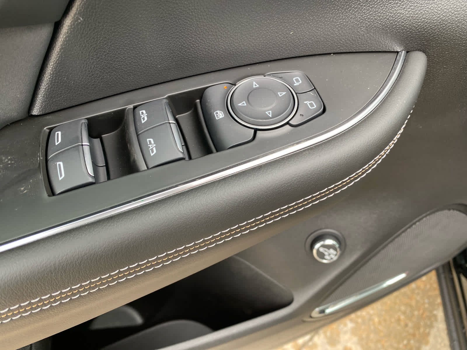 2026 Buick Envision Sport Touring - Photo 8