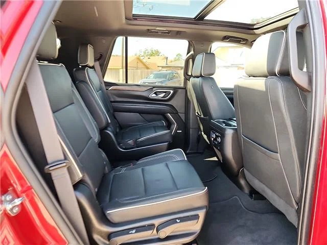 Used 2023 Radiant Red Tintcoat Chevrolet Premier 4x4 image 12