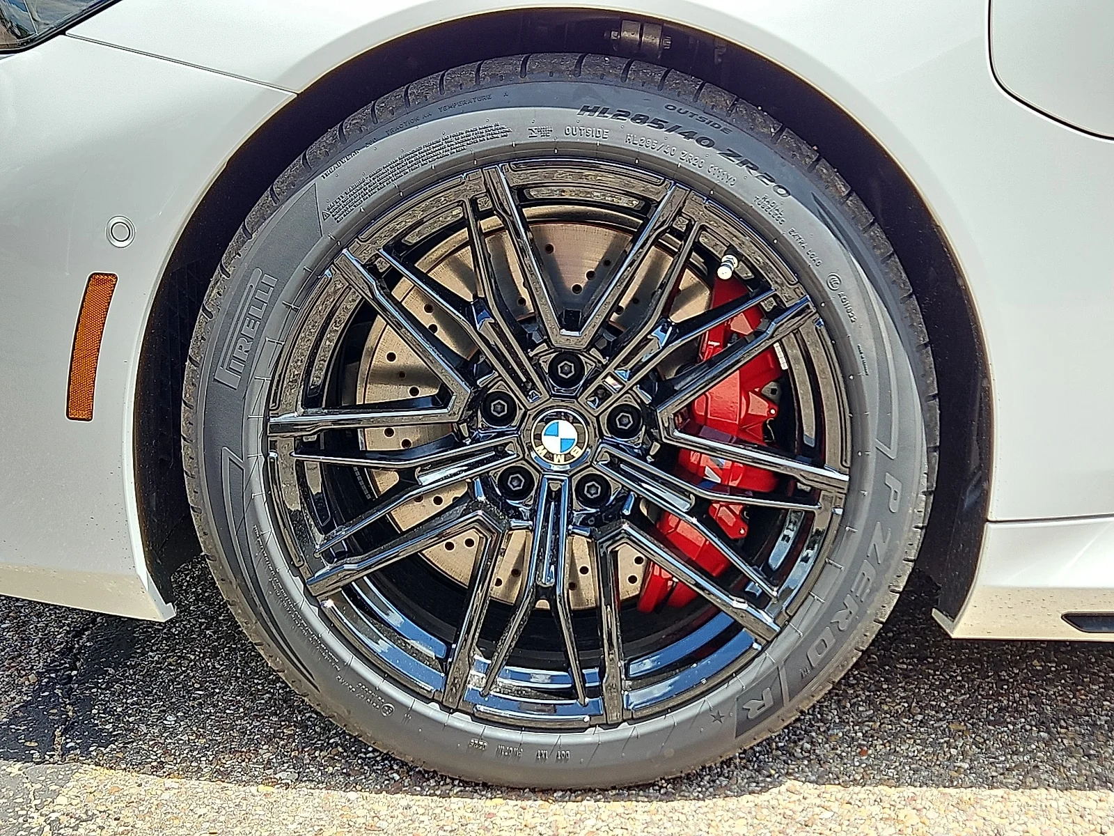New 2025 Alpine White BMW All-Wheel Drive image 5