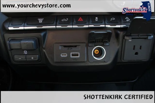 Used 2022 Black Chevrolet LTZ image 39