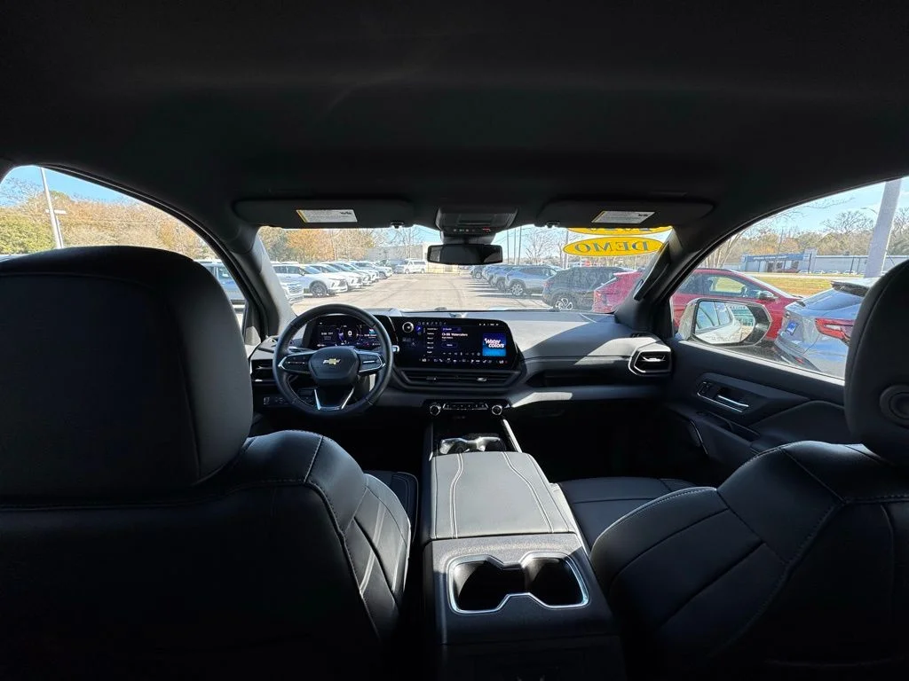 New 2026 Slate Gray Metallic Chevrolet LT image 26