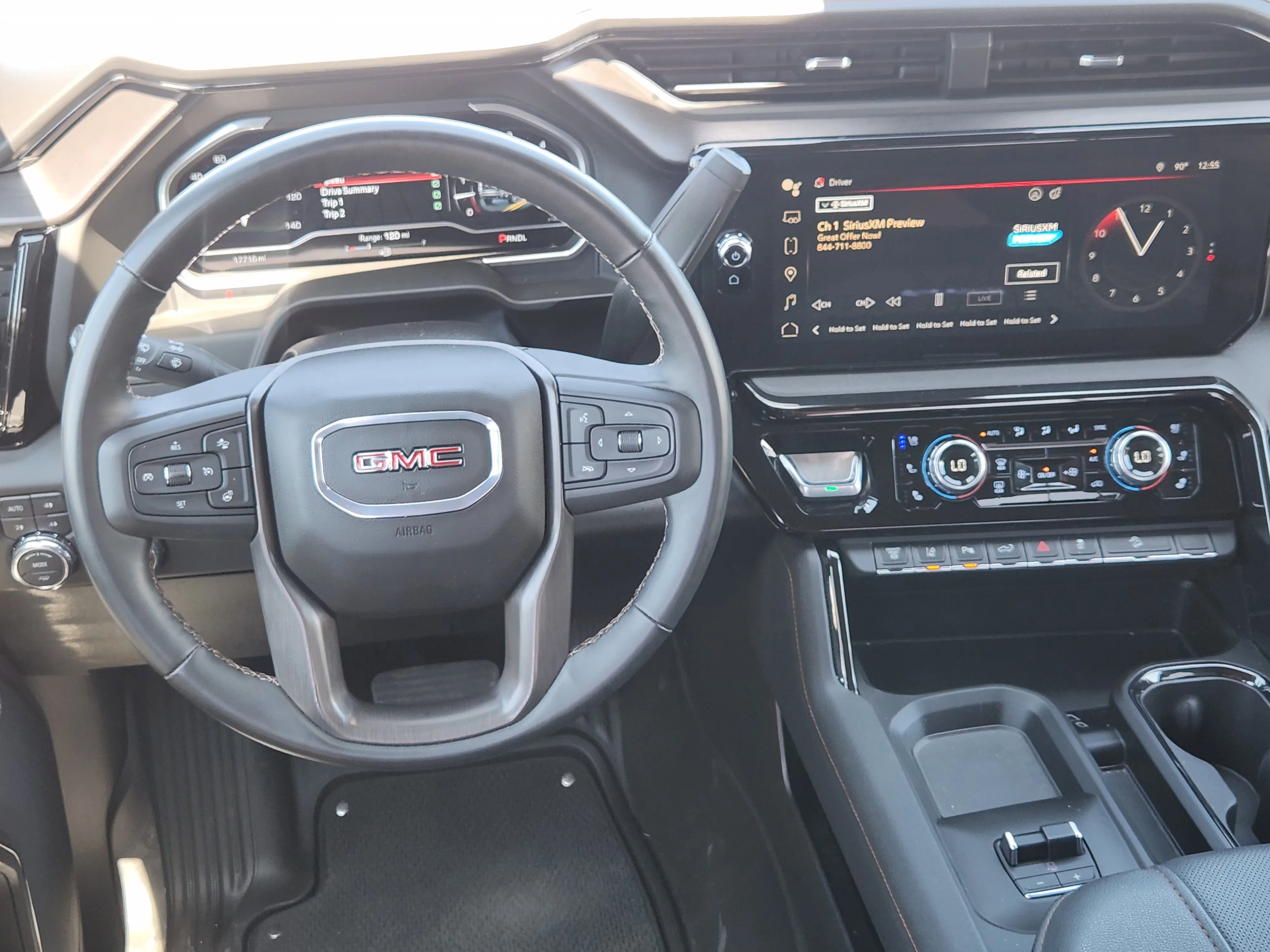 Used 2025 Summit White GMC AT4 image 27