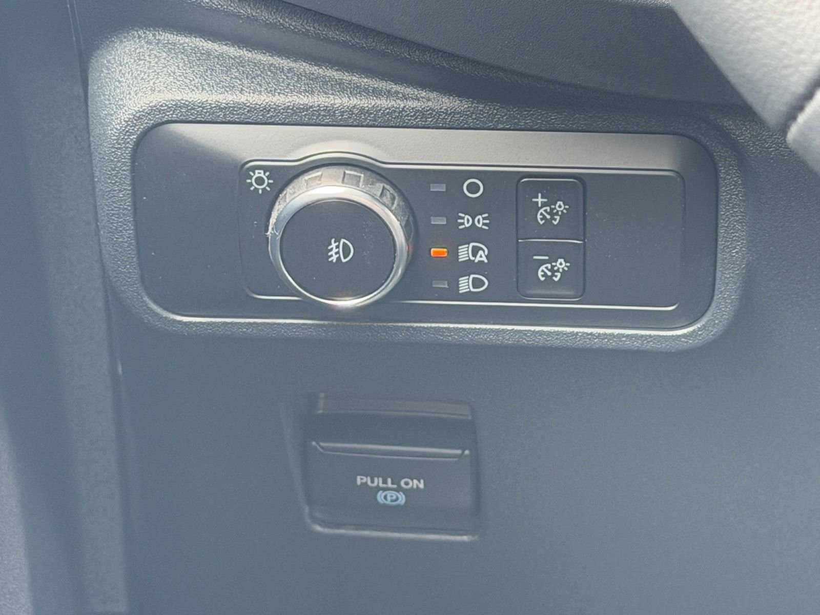 New 2026 Marsh Gray Ford Badlands® image 25