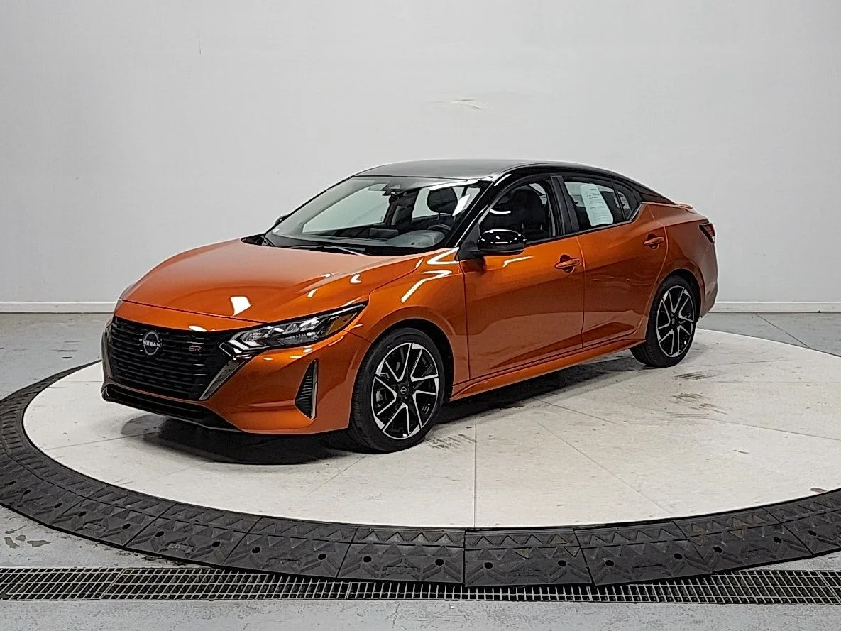 Used 2025 Orange Nissan SR image 4