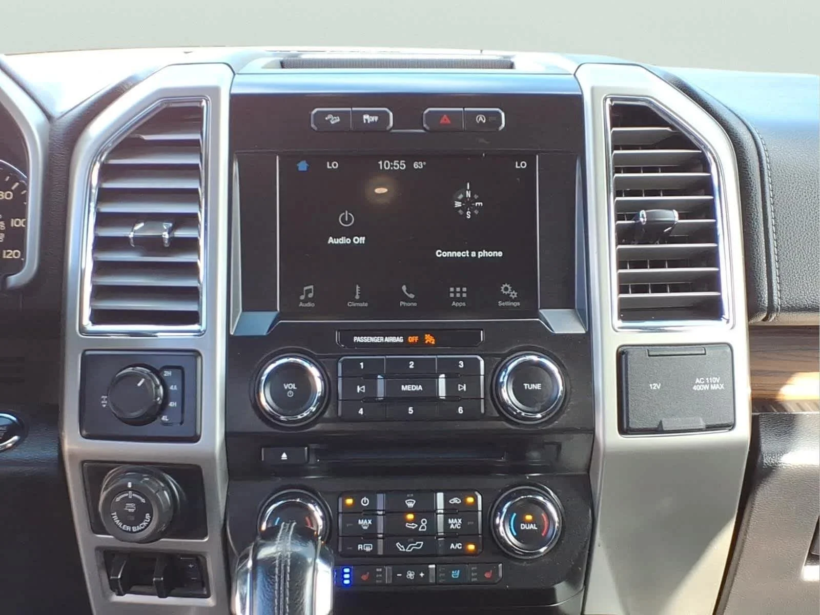 Used 2016 Blue Jeans Metallic Ford Lariat image 24