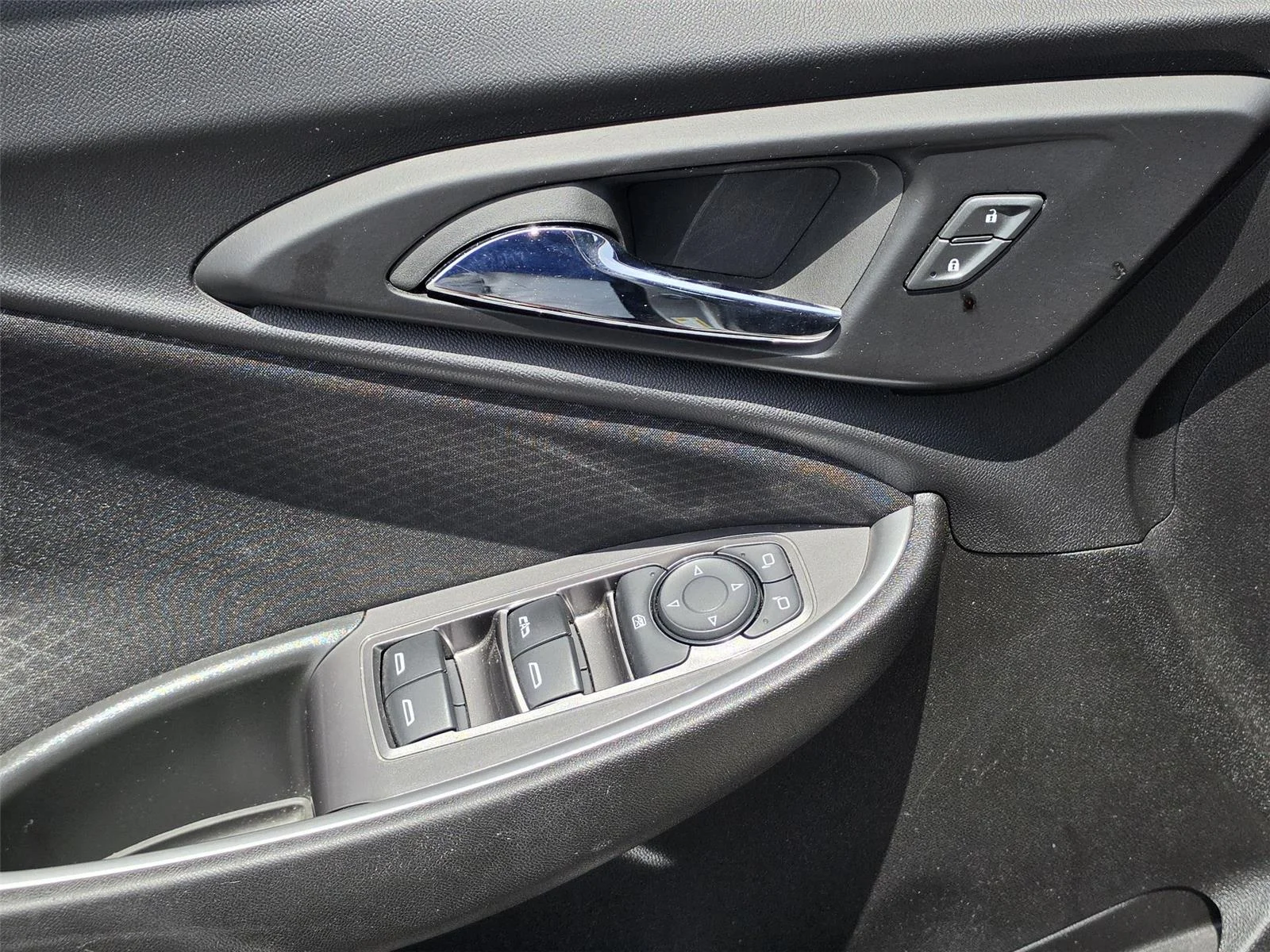 Used 2024 Mineral Gray Metallic Chevrolet LT image 20