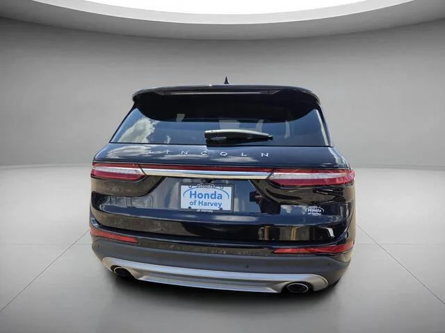 Used 2022 Infinite Black Metallic Clearcoat Lincoln Standard image 4